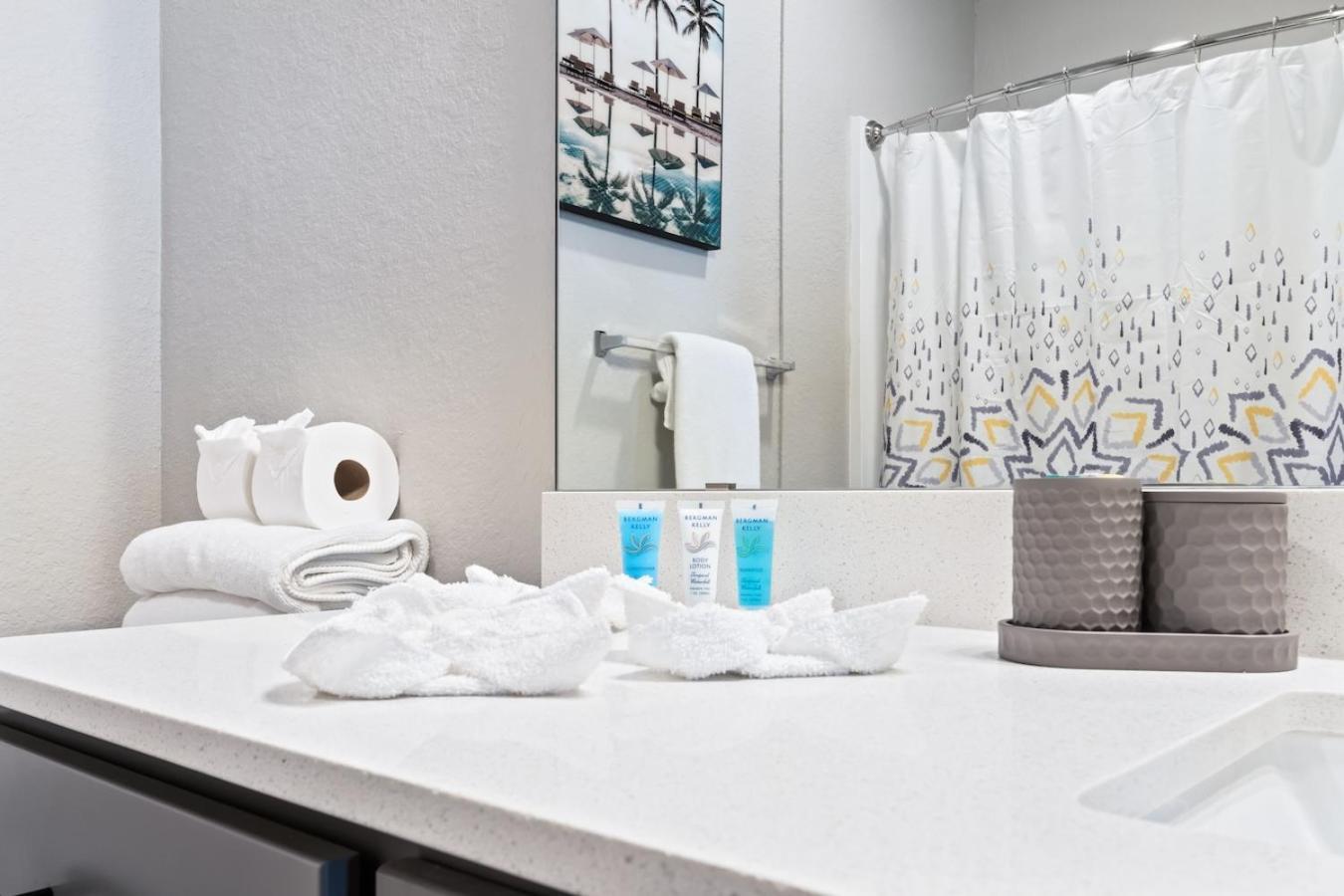 Tropicana Field 2 Bed In Dwtwn With Free Parking St. Petersburg Exterior foto